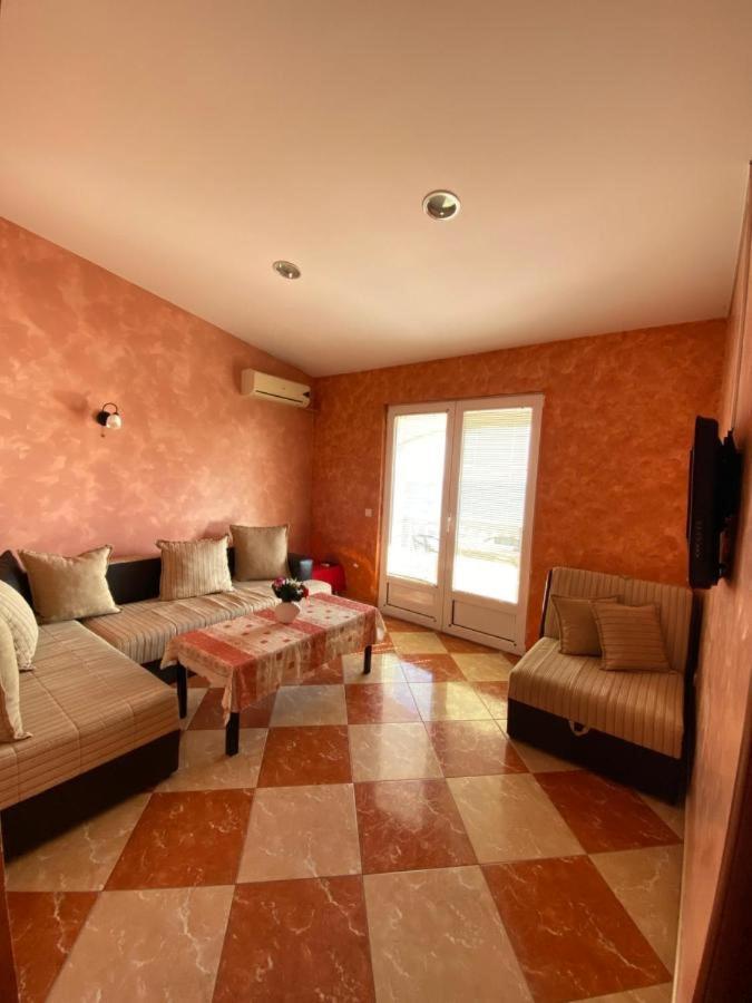 Apartmani Luksic سوتوموري المظهر الخارجي الصورة